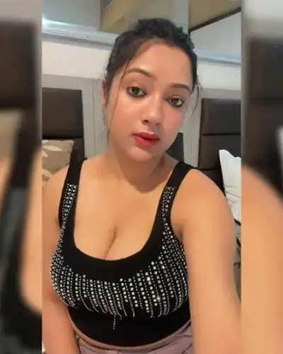 Call Girls Yawal Cash On Delivery